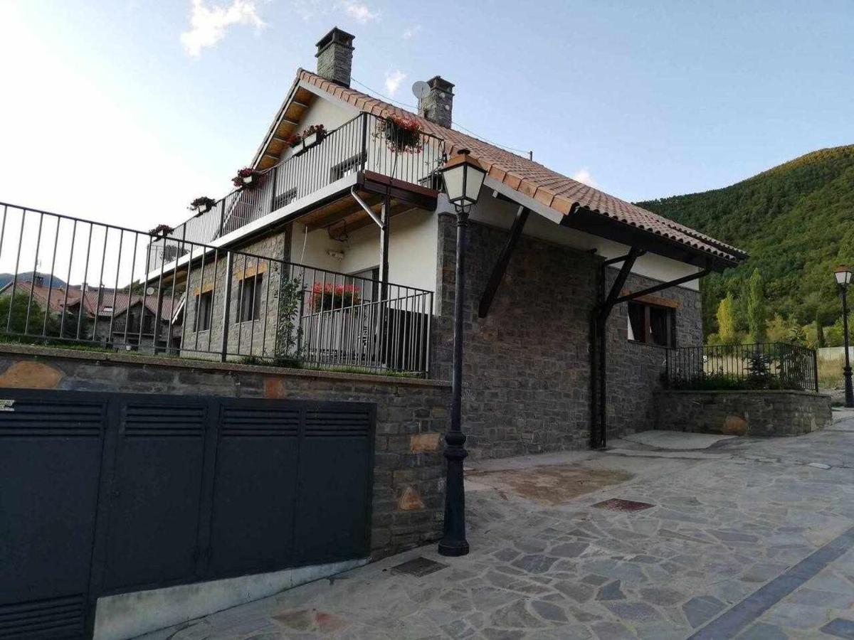 Casa Cotefablo Alojamiento Ara Gavin Biescas Kültér fotó